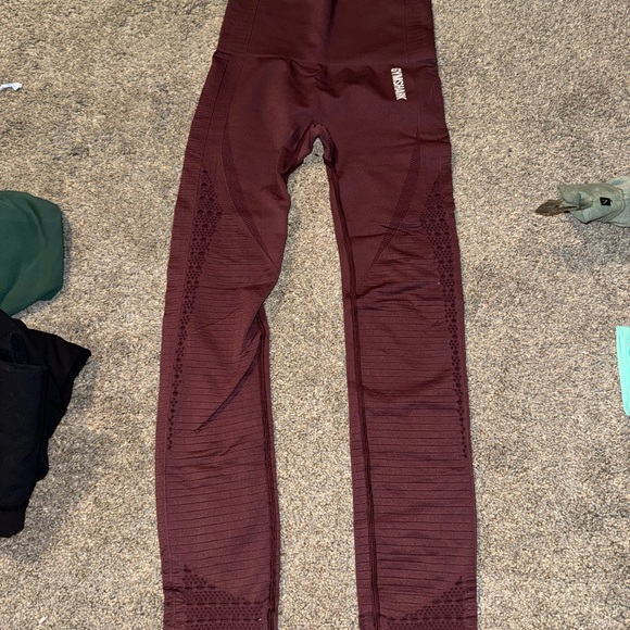 Gymshark Burgundy Leggings - Picture 2 of 5